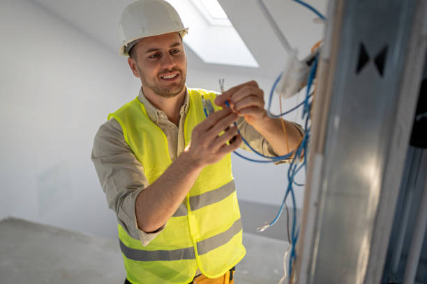 Best Licensed Electrician  in Elkhart Lake, WI